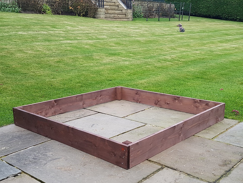 4ft x 4ft Raised Bed Complete With Free Irrigation Kit